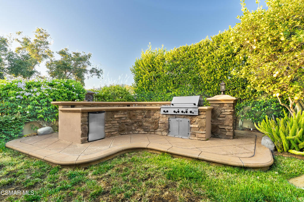 484 Via Helena Property Photo 7