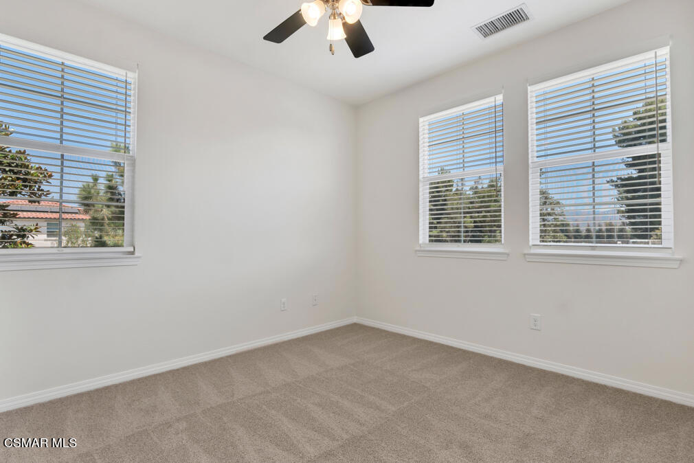 1618 Heywood Street E Property Photo 26