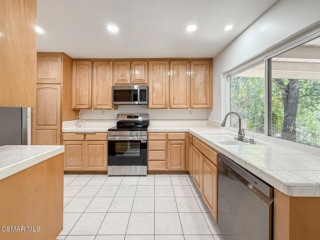 3761 Patrick Henry Place Property Photo 13