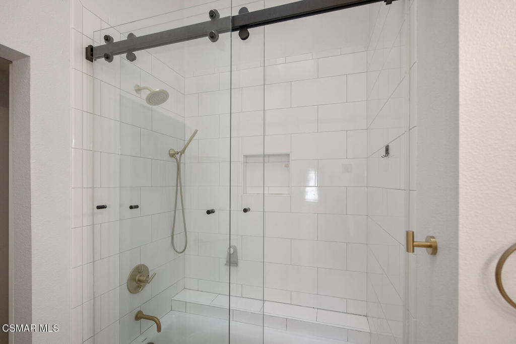 156 Windrose Drive Property Photo 32