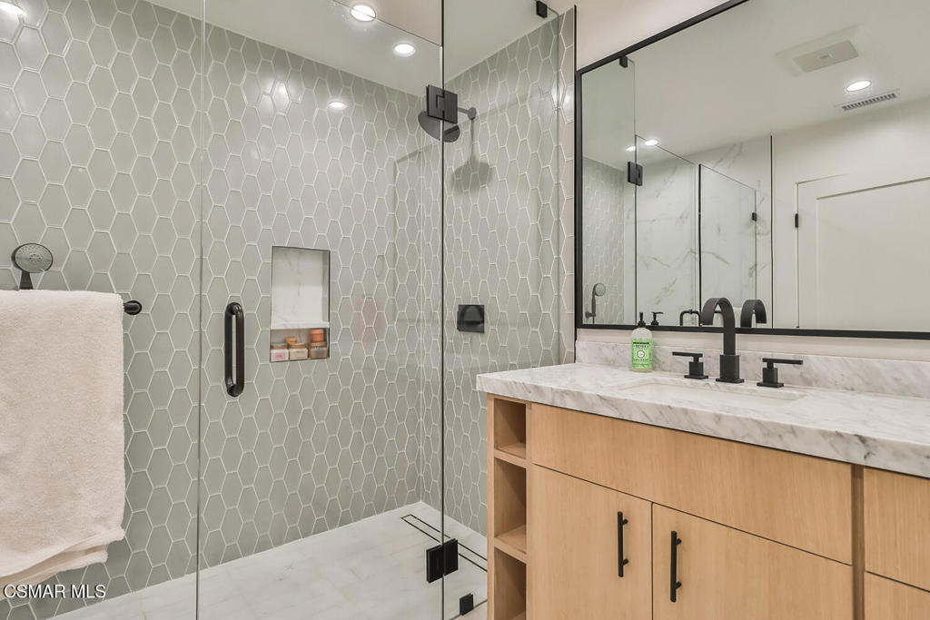 31754 Foxfield Drive Property Photo 40