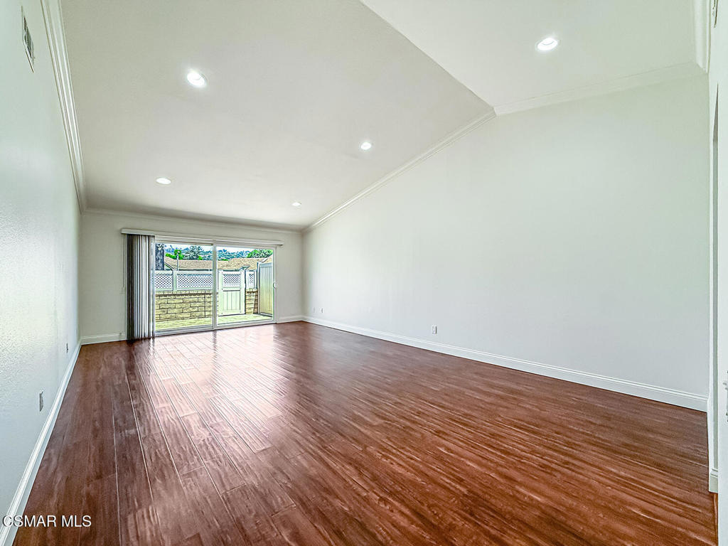 42203 Village 42 Property Photo 5
