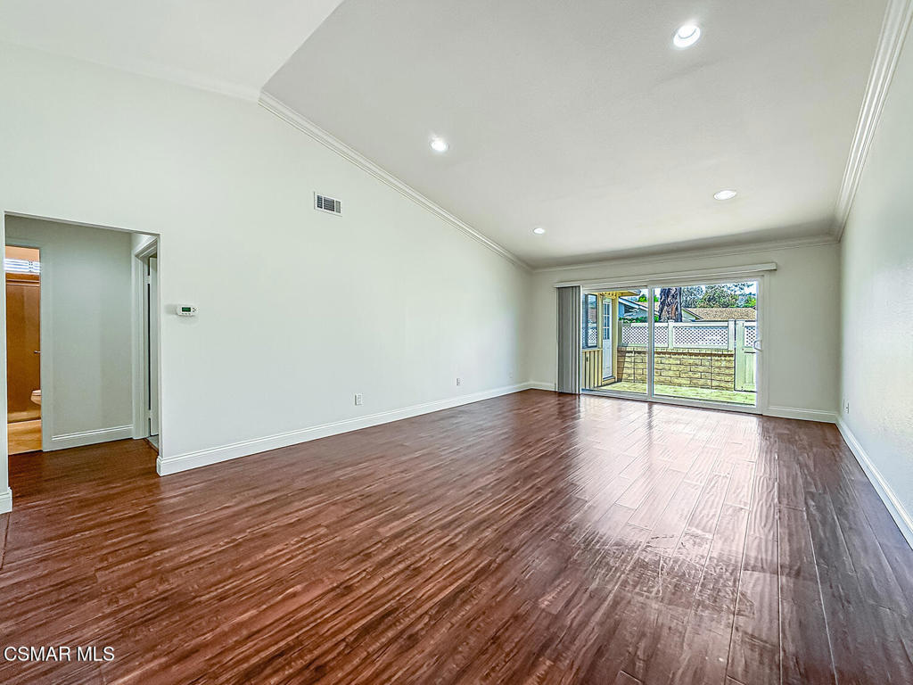 42203 Village 42 Property Photo 6