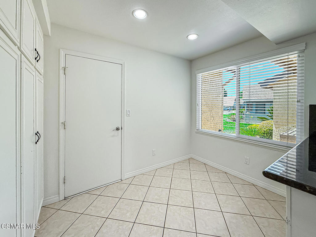 42203 Village 42 Property Photo 12