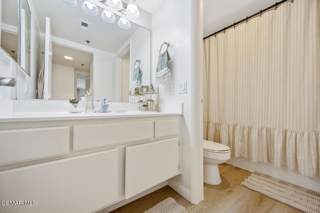5837 Oak Bend Lane 310 Property Photo 12