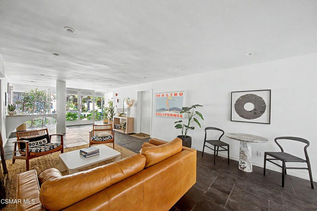 22548 Pacific Coast Highway 407 Property Photo 23