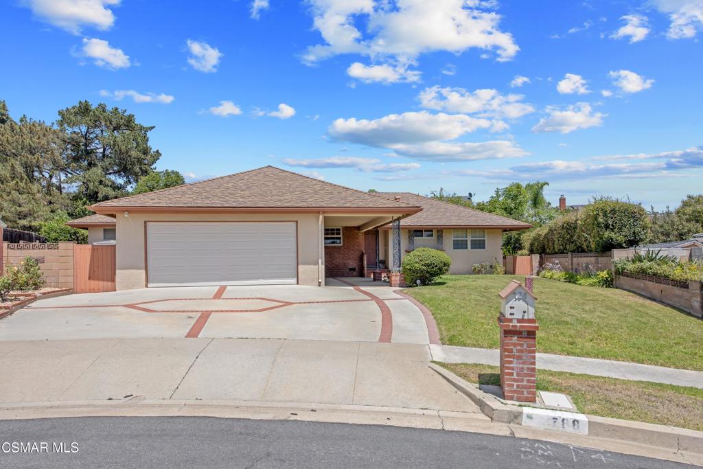 788 Boxthorn Avenue Property Photo 1