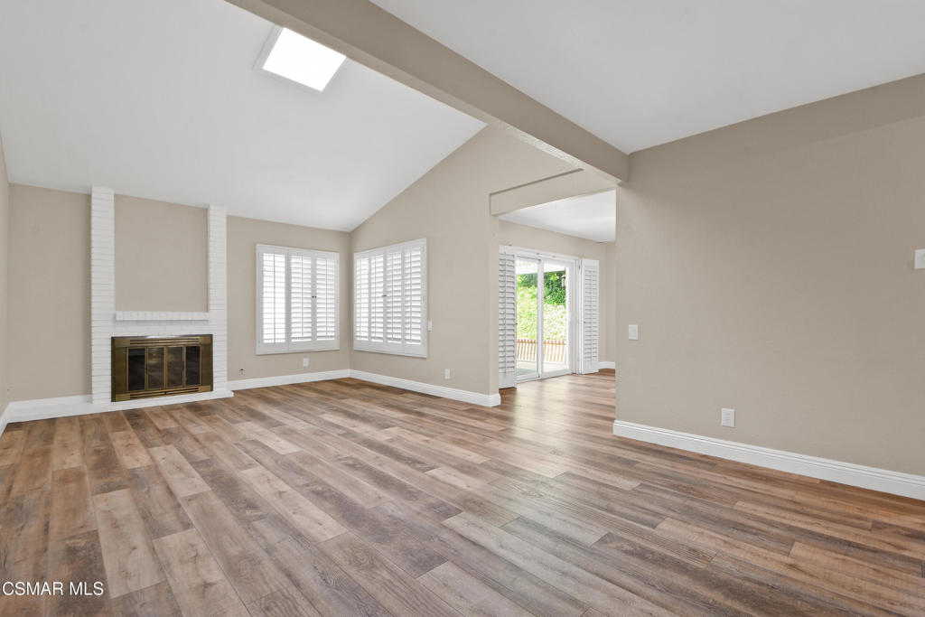 23761 Calle Azorin Property Photo 4