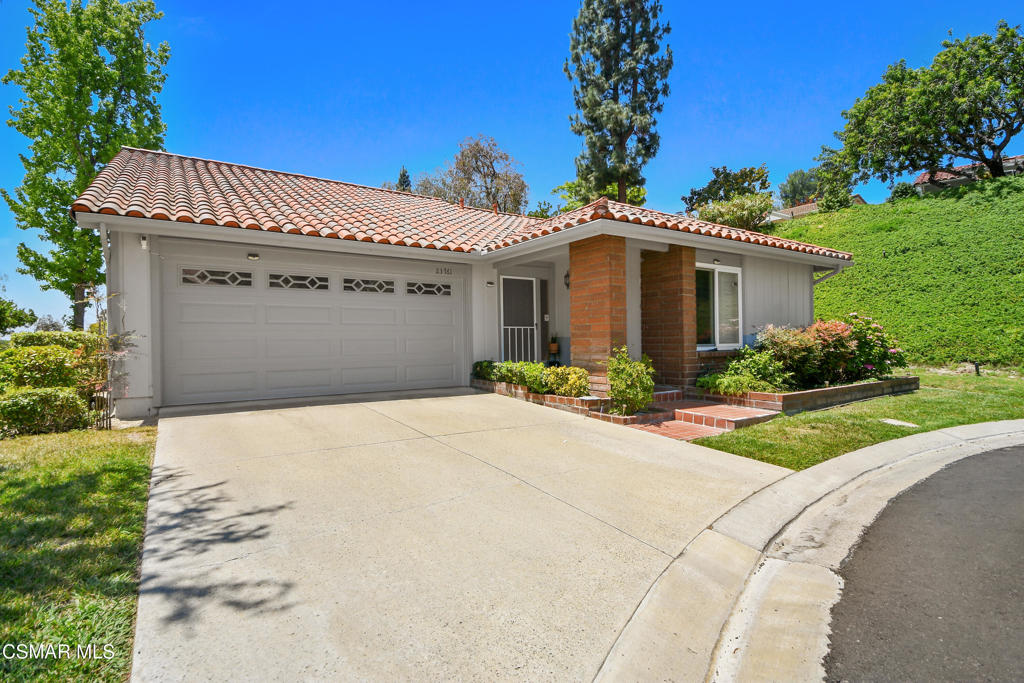 23761 Calle Azorin Property Photo 23