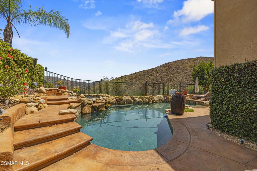 3170 Heavenly Ridge Street Property Photo 10