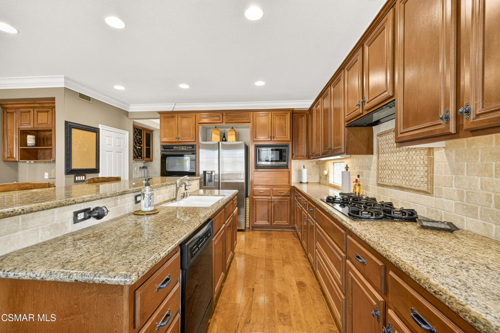 3170 Heavenly Ridge Street Property Photo 33