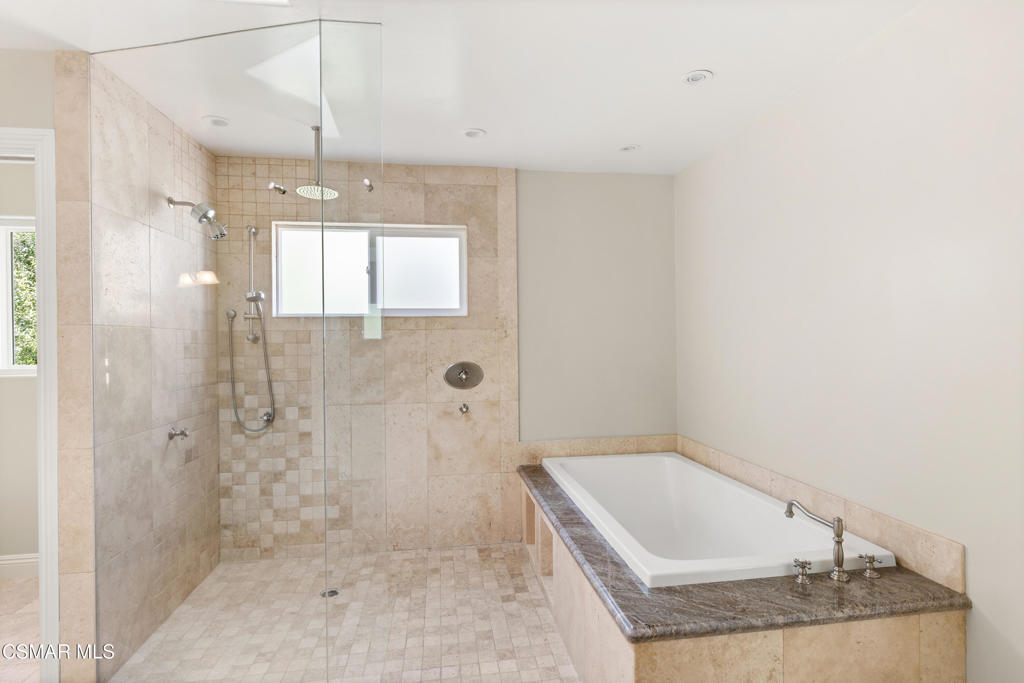 3805 Mainsail Circle Property Photo 25