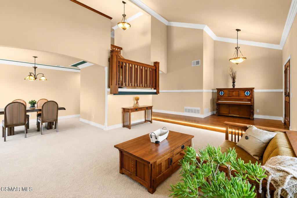 5755 Willowtree Drive Property Photo 10