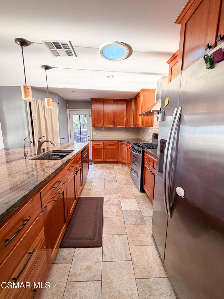 8625 Delmonico Avenue Property Photo 8