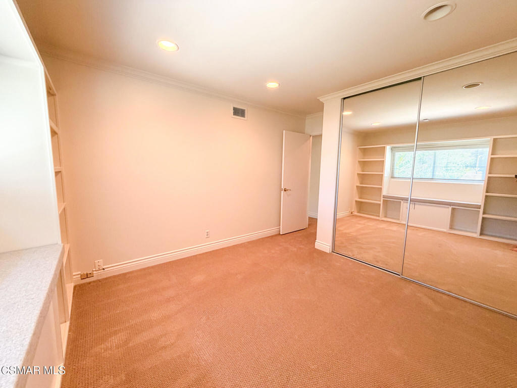 2344 Highgate Road Property Photo 31