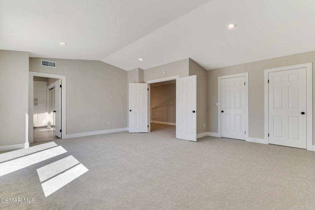 260 Goldenwood Circle Property Photo 35