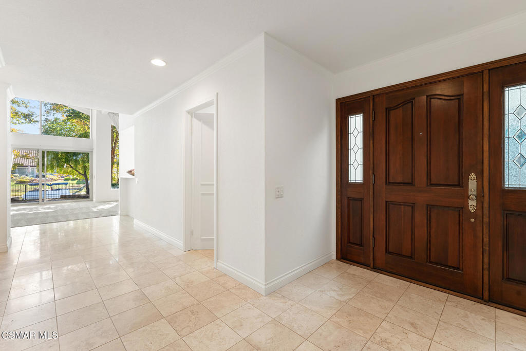 3830 Mainsail Circle Property Photo 6