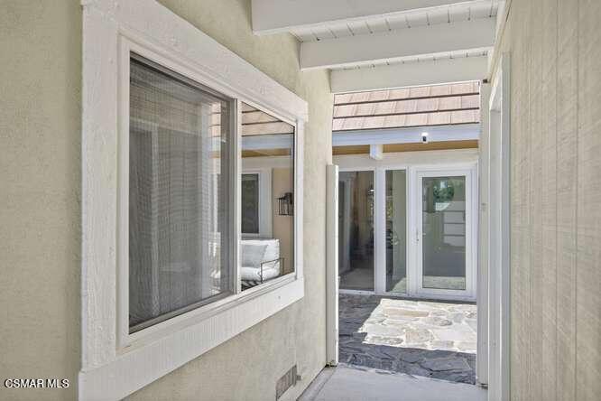 32040 Waterside Lane Property Photo 3