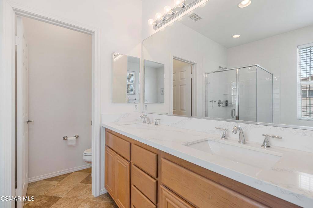 340 Town Forest Court Property Photo 20