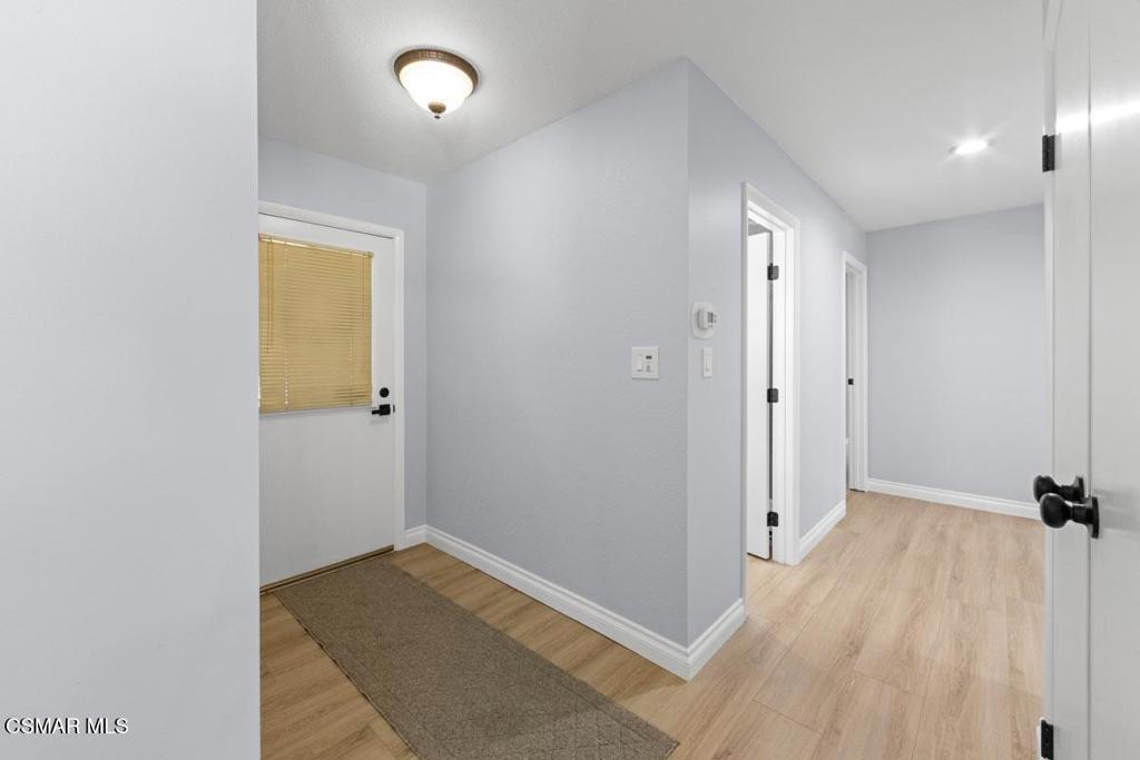 2921 Royal Avenue Property Photo 3