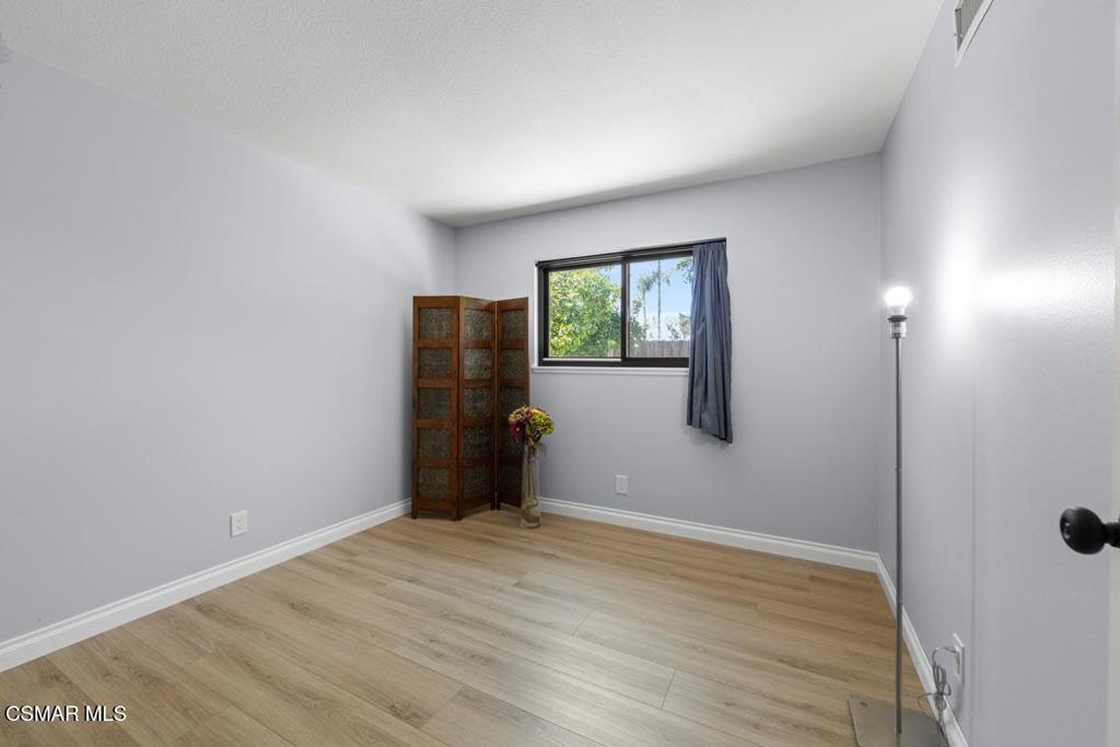2921 Royal Avenue Property Photo 11