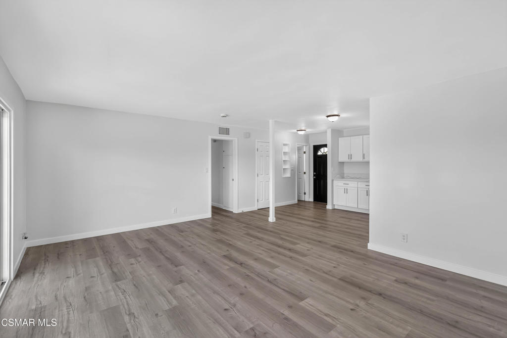 1182 Graham Street Property Photo 12