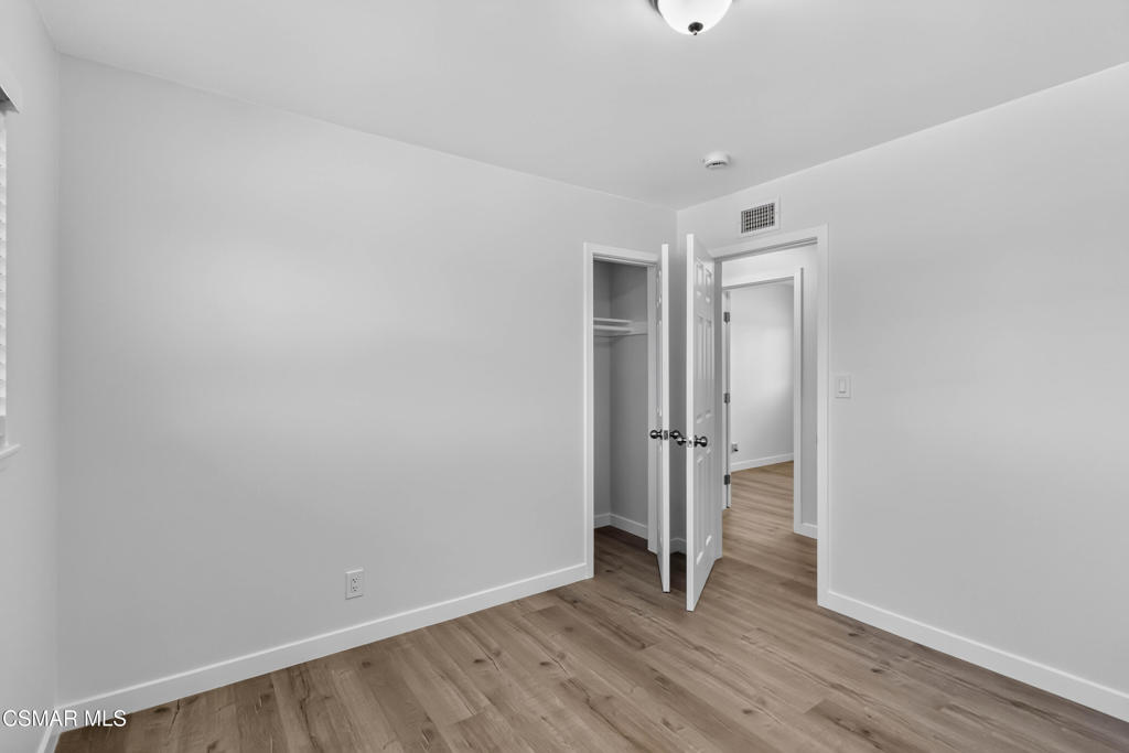 1182 Graham Street Property Photo 15