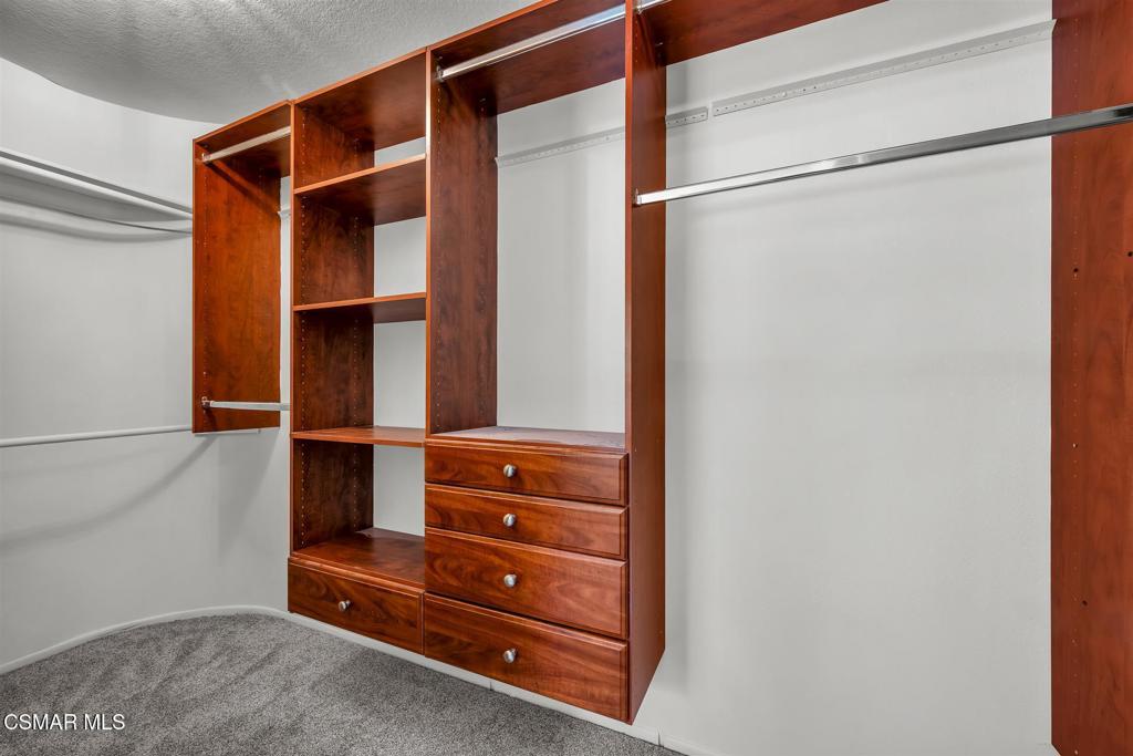2594 Ridgebrook Place Property Photo 19