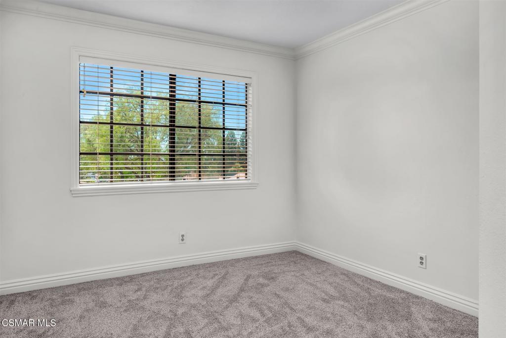 2594 Ridgebrook Place Property Photo 21