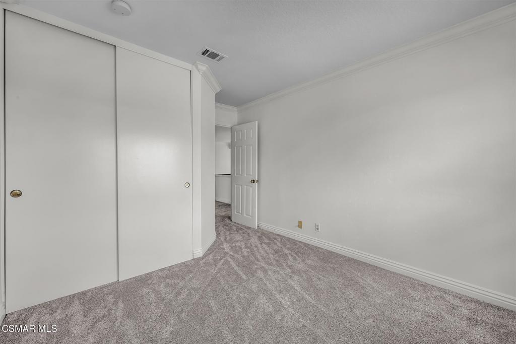 2594 Ridgebrook Place Property Photo 22