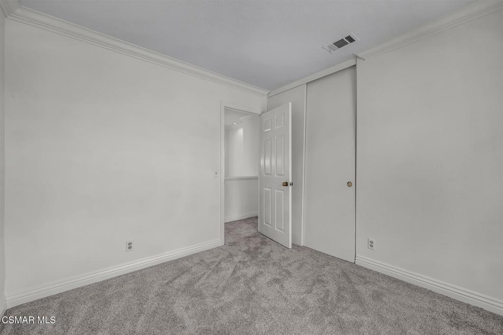 2594 Ridgebrook Place Property Photo 27