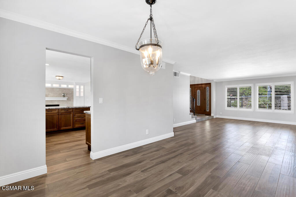 3374 Onyx Circle Property Photo 12