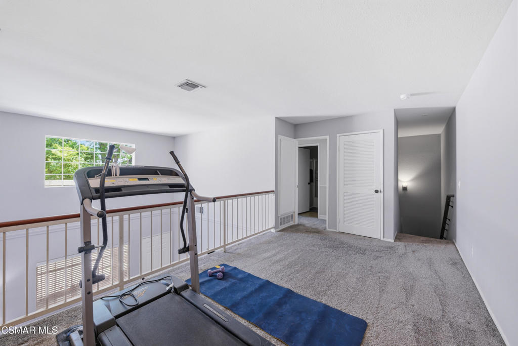 1245 Fitzgerald Road E Property Photo 17