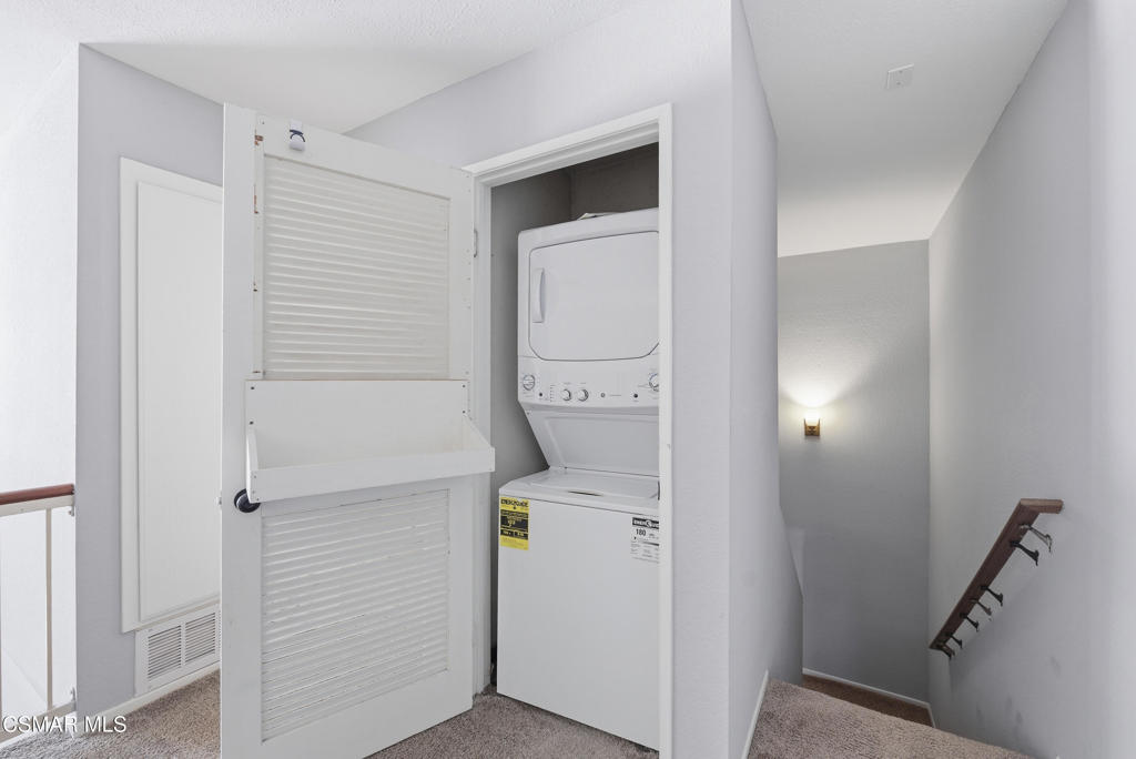 1245 Fitzgerald Road E Property Photo 21