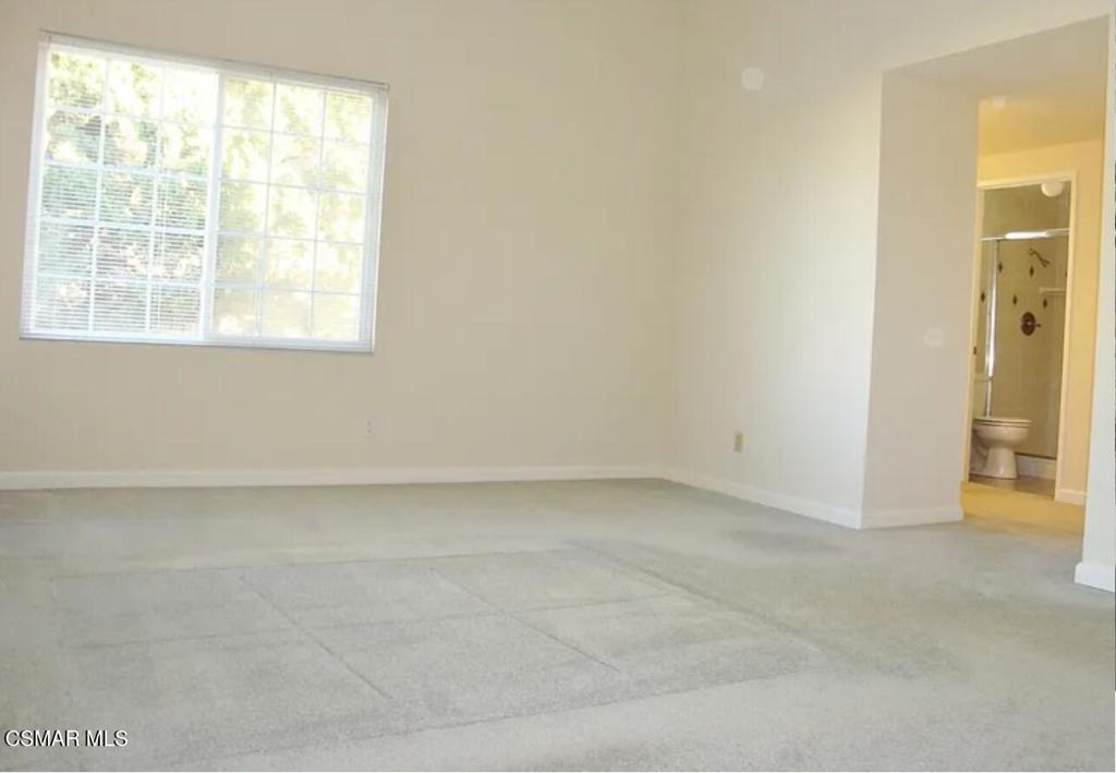 893 Lindawood Street Property Photo 25