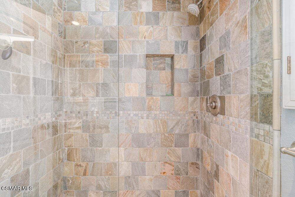 5301 Cedarhaven Drive Property Photo 30