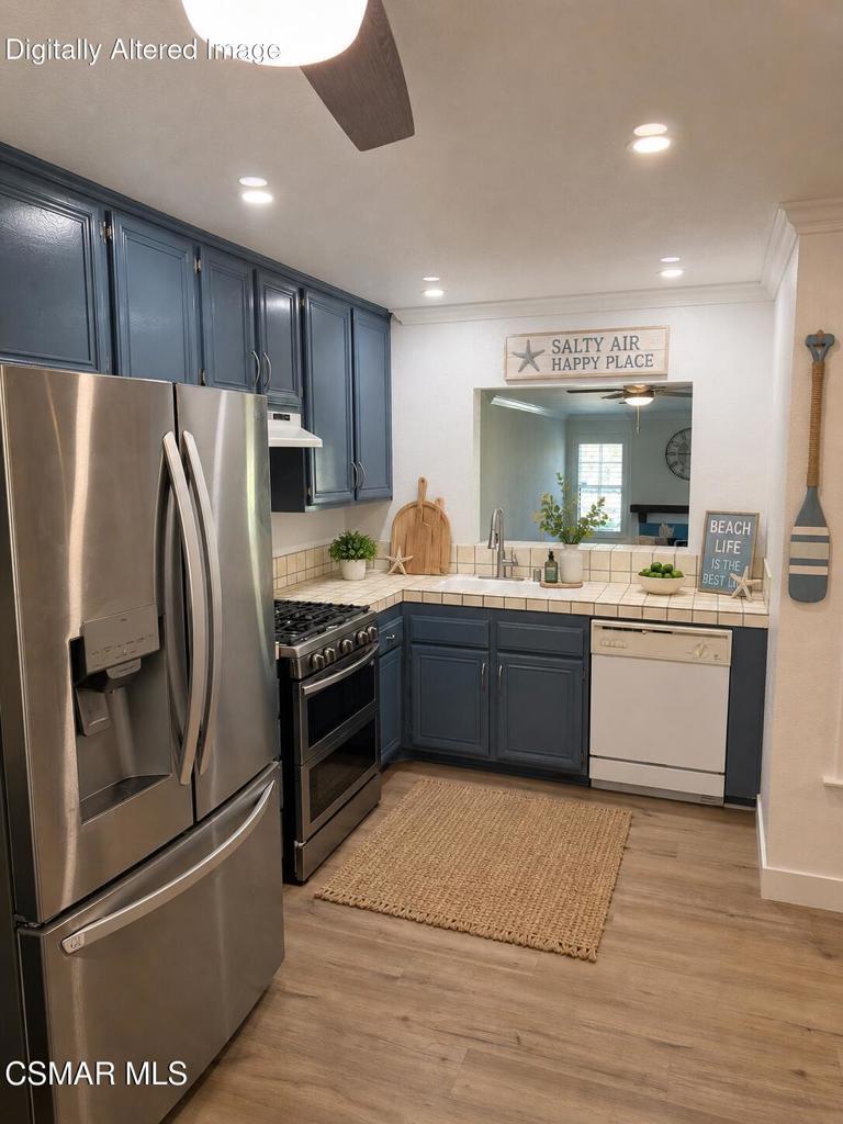 607 Island View Circle Property Photo 12