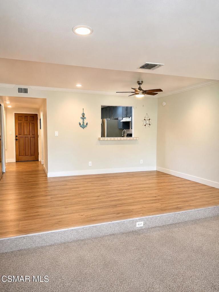 607 Island View Circle Property Photo 17