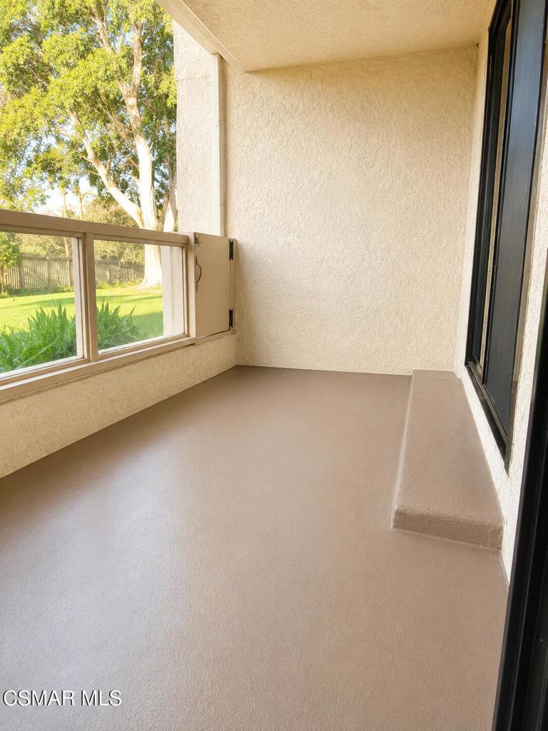 607 Island View Circle Property Photo 35