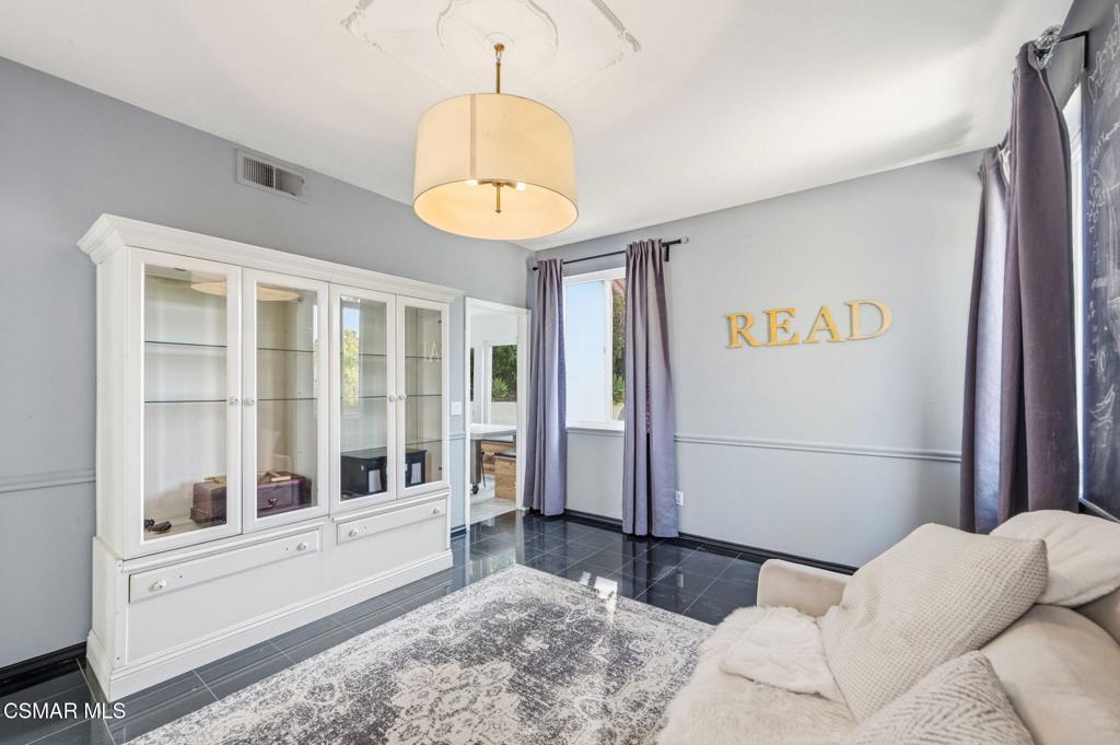 5536 Easterly Road Property Photo 15