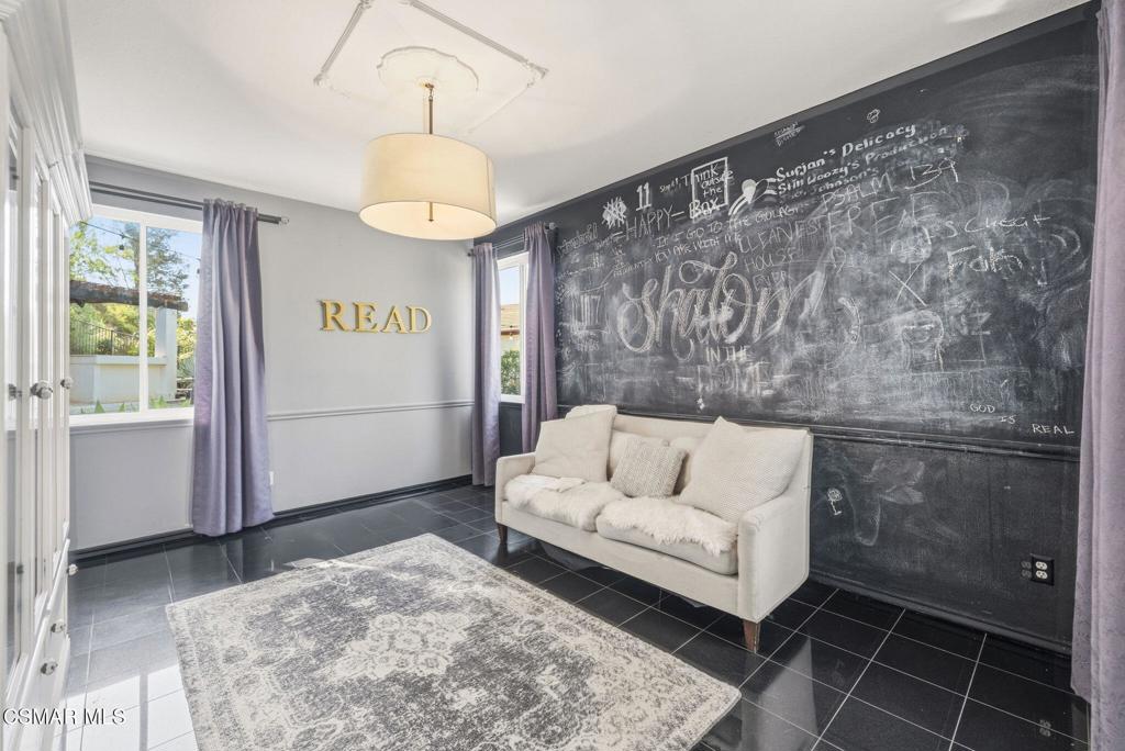 5536 Easterly Road Property Photo 16