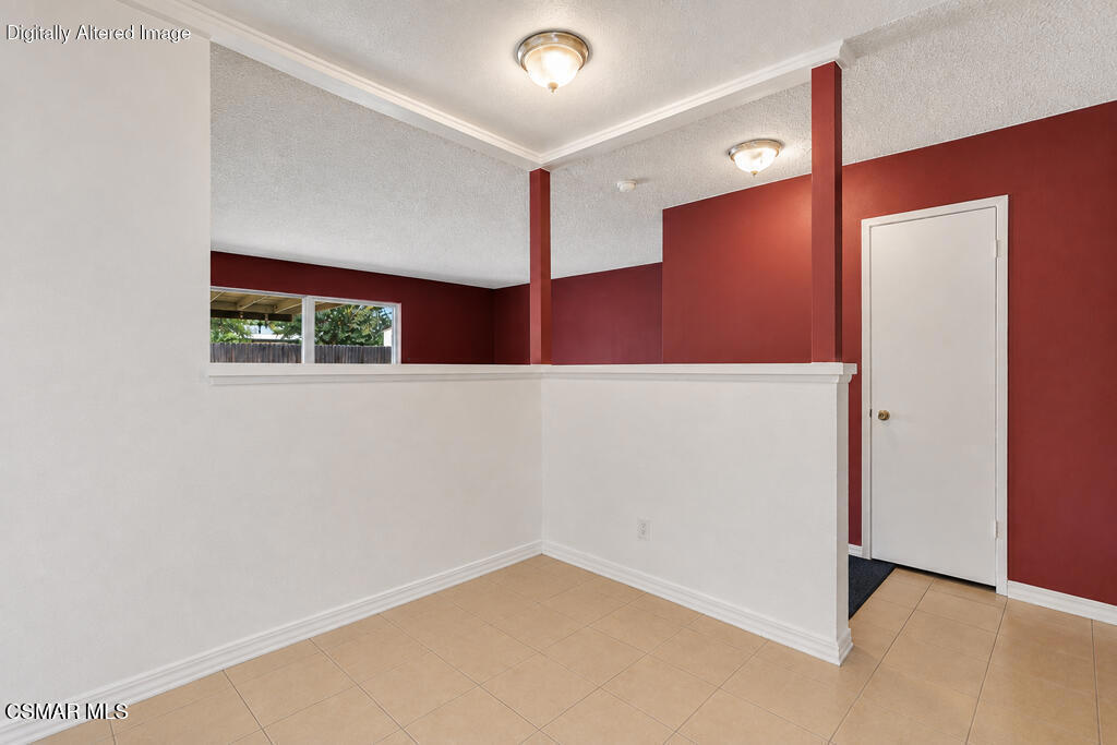 1735 Spence Street Property Photo 9