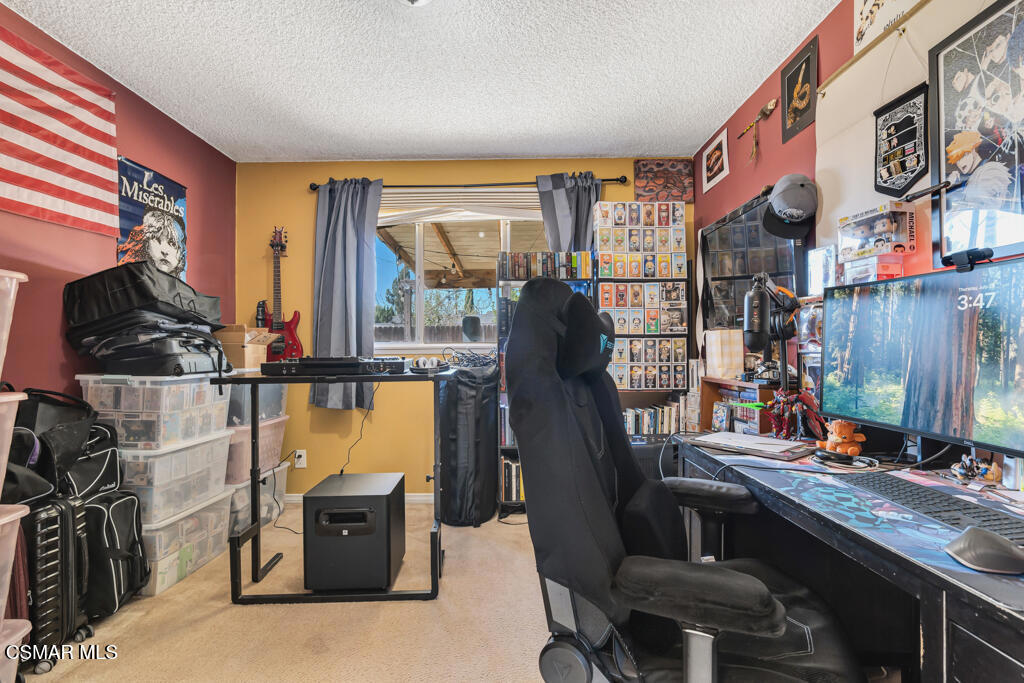 1735 Spence Street Property Photo 17