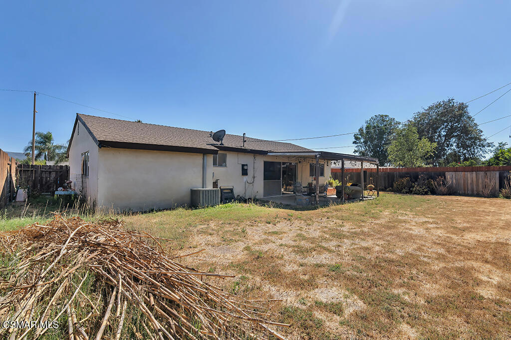 1735 Spence Street Property Photo 27
