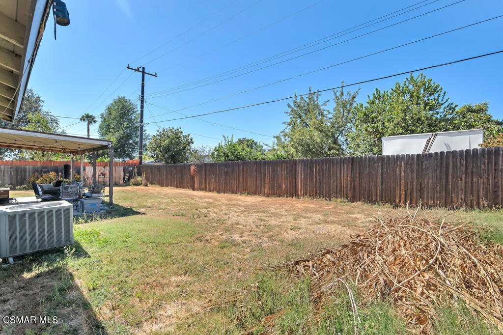 1735 Spence Street Property Photo 28