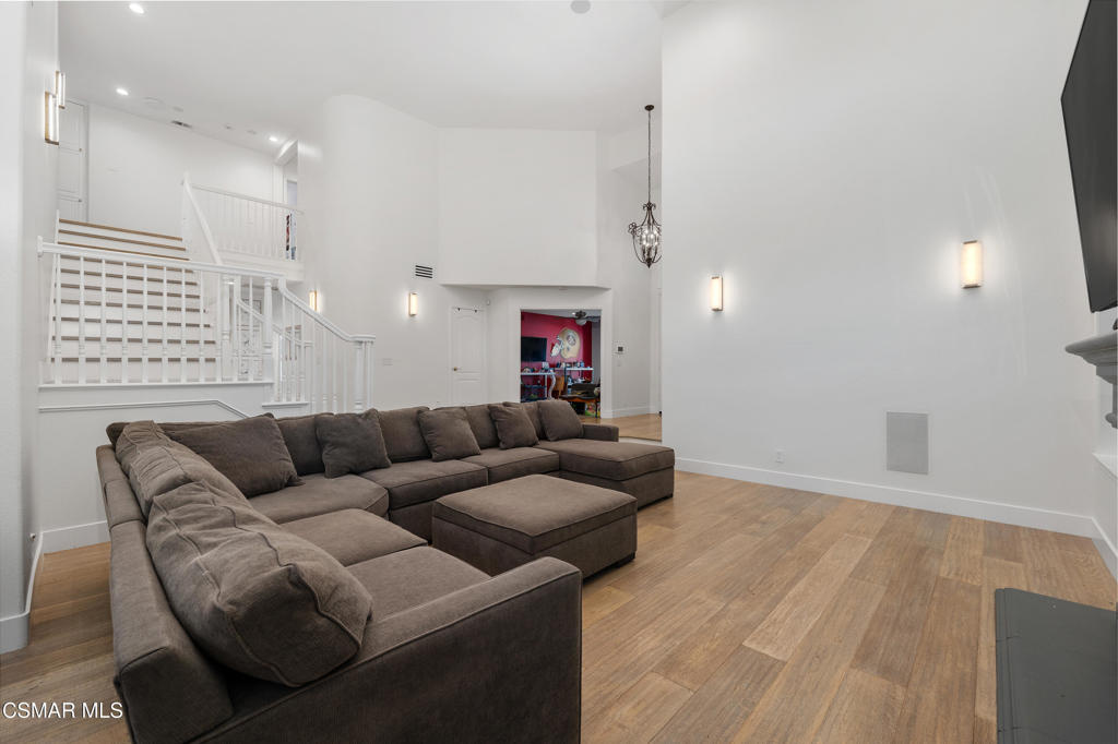 1660 Cross Bridge Place Property Photo 12