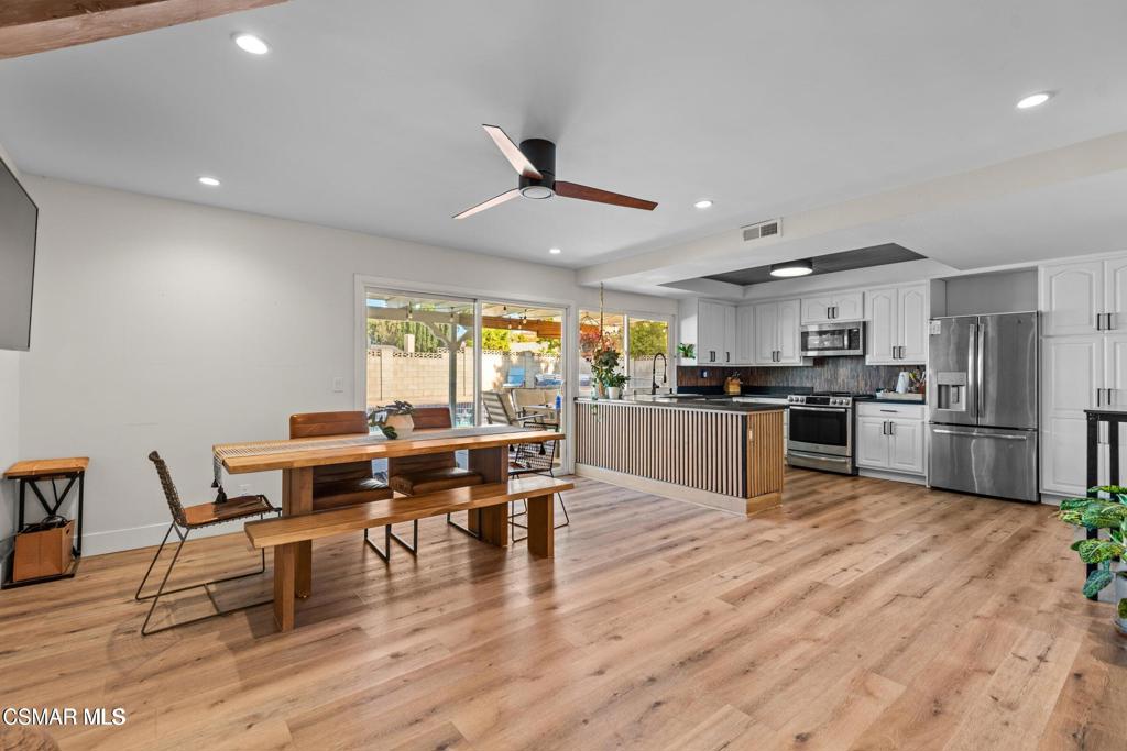 363 Larcom Street Property Photo 3
