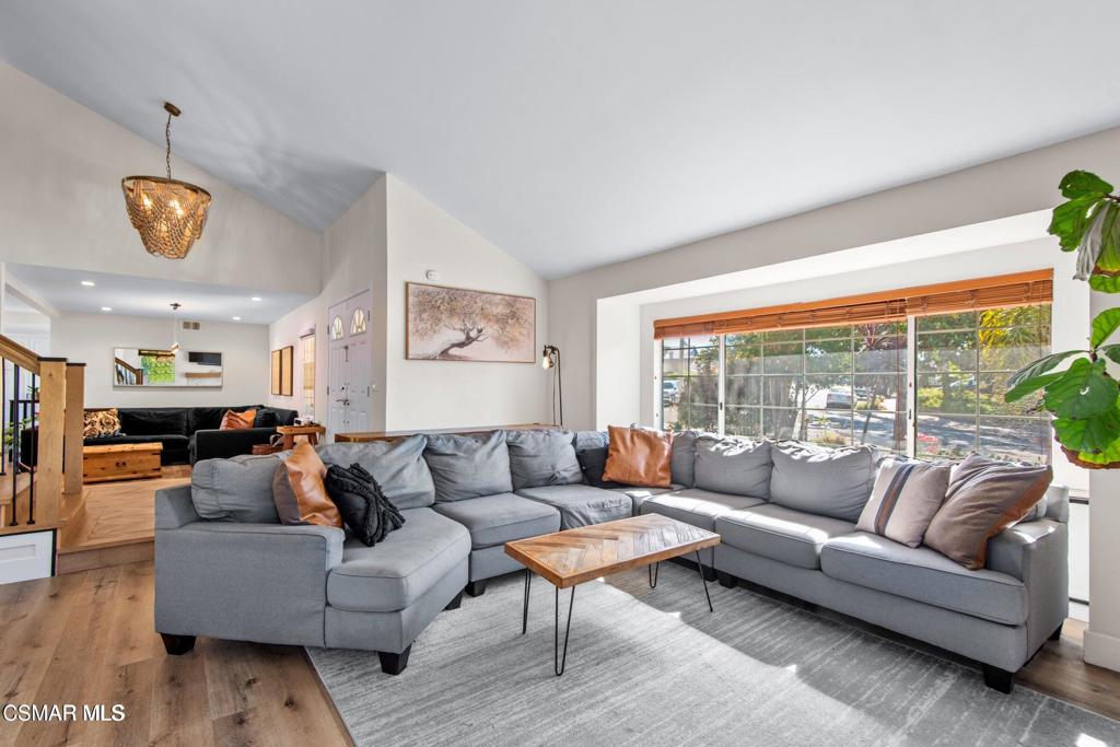 363 Larcom Street Property Photo 8
