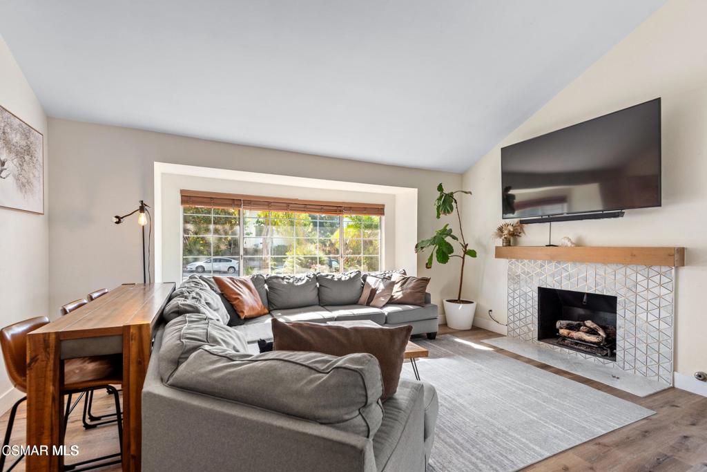 363 Larcom Street Property Photo 10