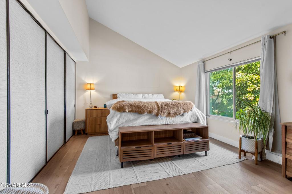 363 Larcom Street Property Photo 11